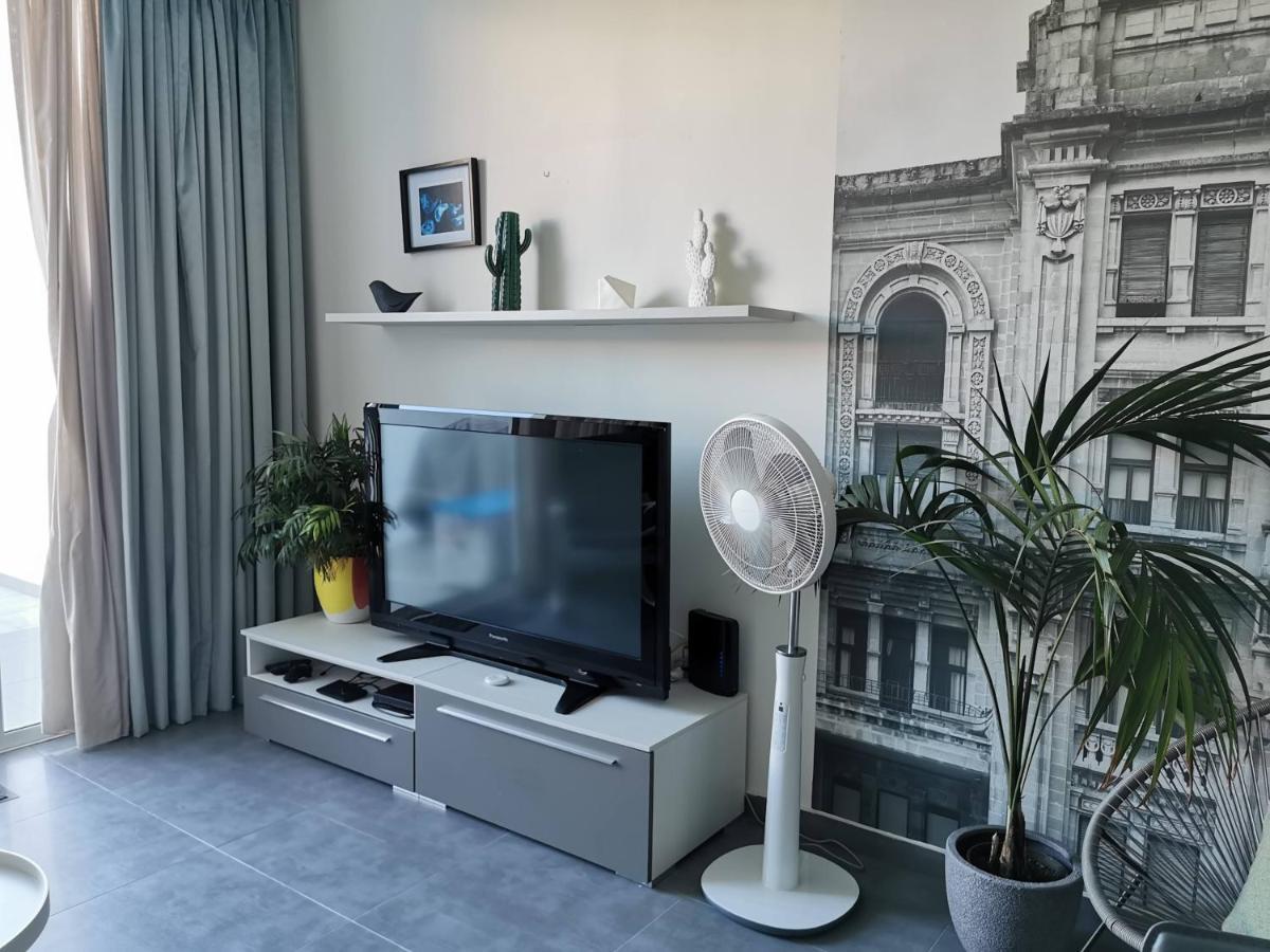 Duplex Maisonette With Heated P-Pool And Jacuzzi Saint Julian's 외부 사진
